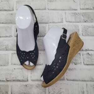 Pristine Spring Step Orella Black Cut Out Leather Wedge Sandals Size 38 EU 7.5-8